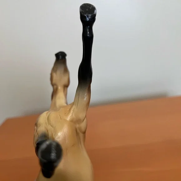 Breyer Brown and Black Horse Action Figure - Picture 5 of 10